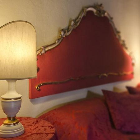 Bed and Breakfast Dimora Nobiliare à Pise Extérieur photo