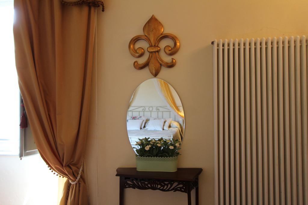 Bed and Breakfast Dimora Nobiliare à Pise Chambre photo
